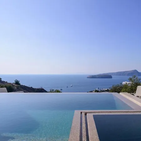 11:11 By Potnia (adults Only) Akrotírion