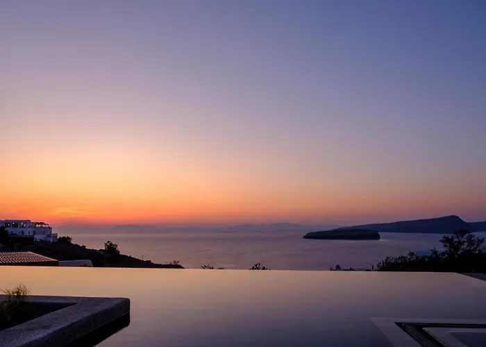 11:11 By Potnia (adults Only) Акротири