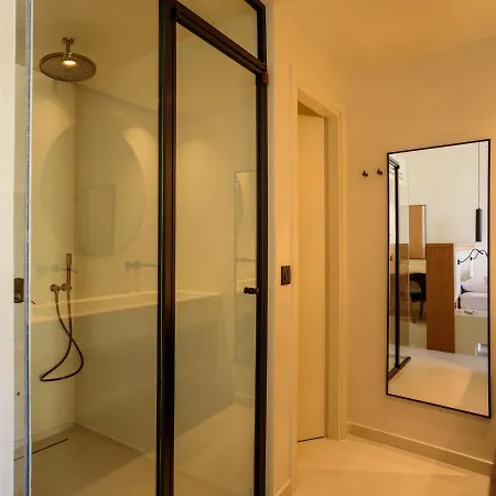 11:11 By Potnia (adults Only) 3*