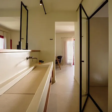 11:11 By Potnia 3* Akrotírion