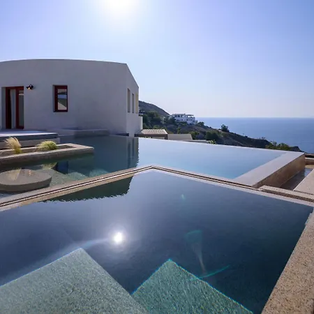 11:11 By Potnia Hotel