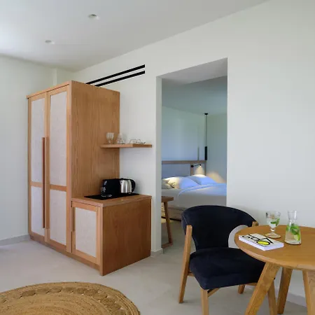 Otel 11:11 By Potnia (adults Only) 3*