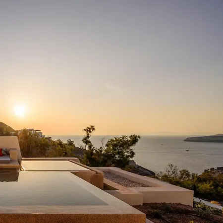 11:11 By Potnia (adults Only)