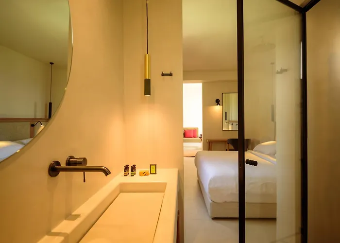 11:11 By Potnia Hotel